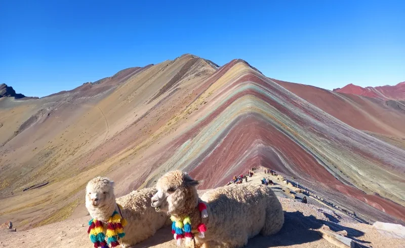 ausangate rainbow mountain